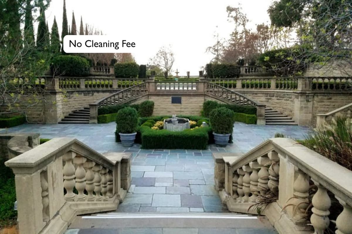 Refined Elegance | Greystone Mansion. Cozy Lounge