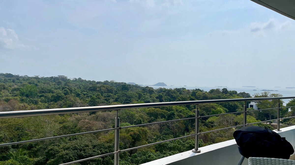 9I Jungle/Ocean View to Thrill Nature Enthusiasts