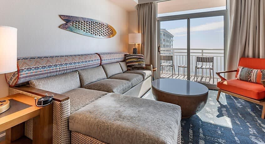 Carolina Grande Resort - 3BR Suite w/ Balcony