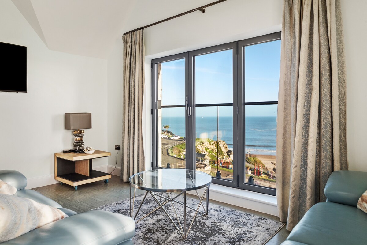 Penthouse Waterstone 14 - Spectacular Sea Views