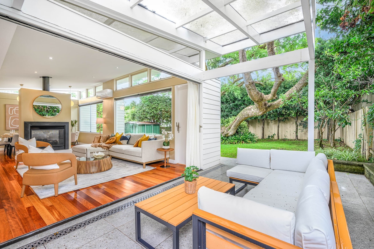 Family Oasis Beautiful 5BR Home in Chatswood