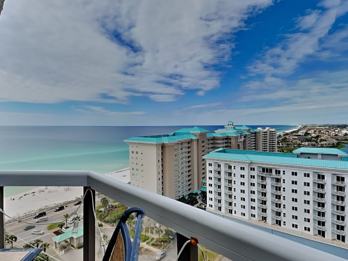 Surfside #1610 | Gulfside Penthouse + Huge Balcony