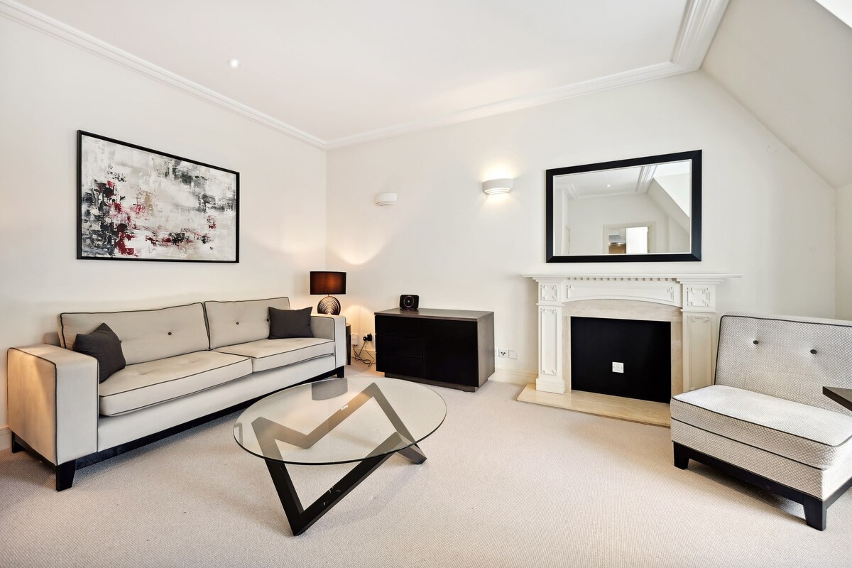 Luxury 1 bed apartment in exclusive Mayfair