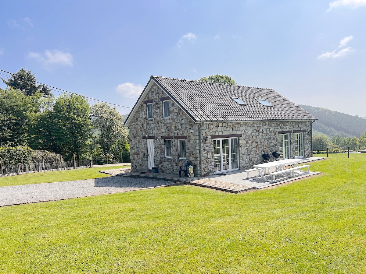 Ardennes group house with fireplace and garden