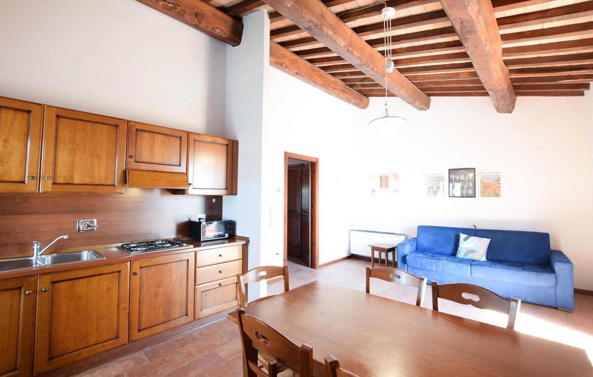 2 bedroom nice apartment in Gubbio