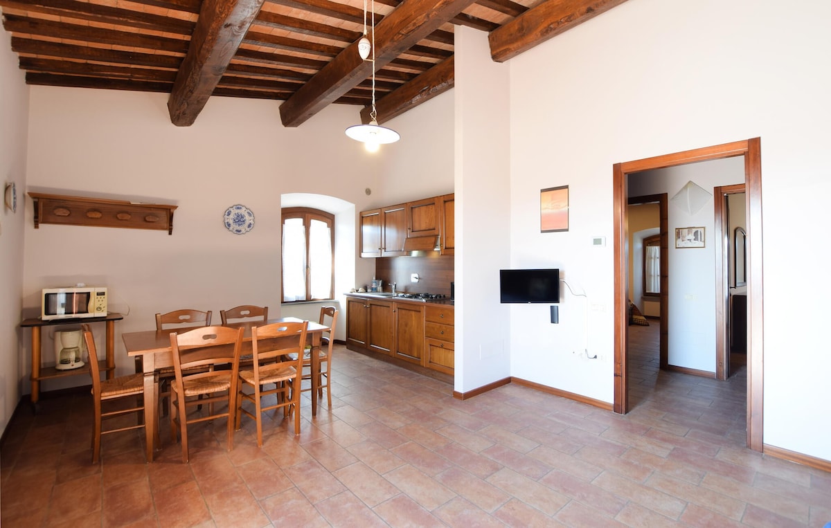 2 bedroom nice apartment in Gubbio