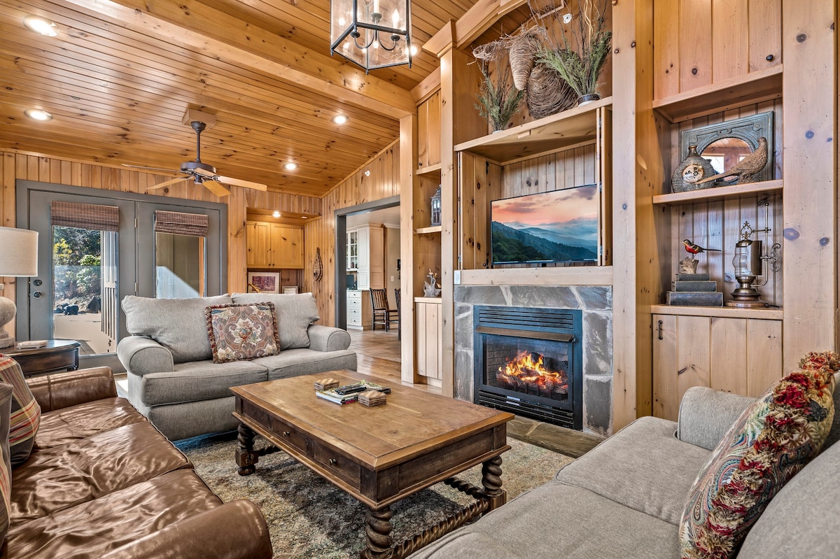 Smoky Mtn Memories | lux cabin | amenities galore