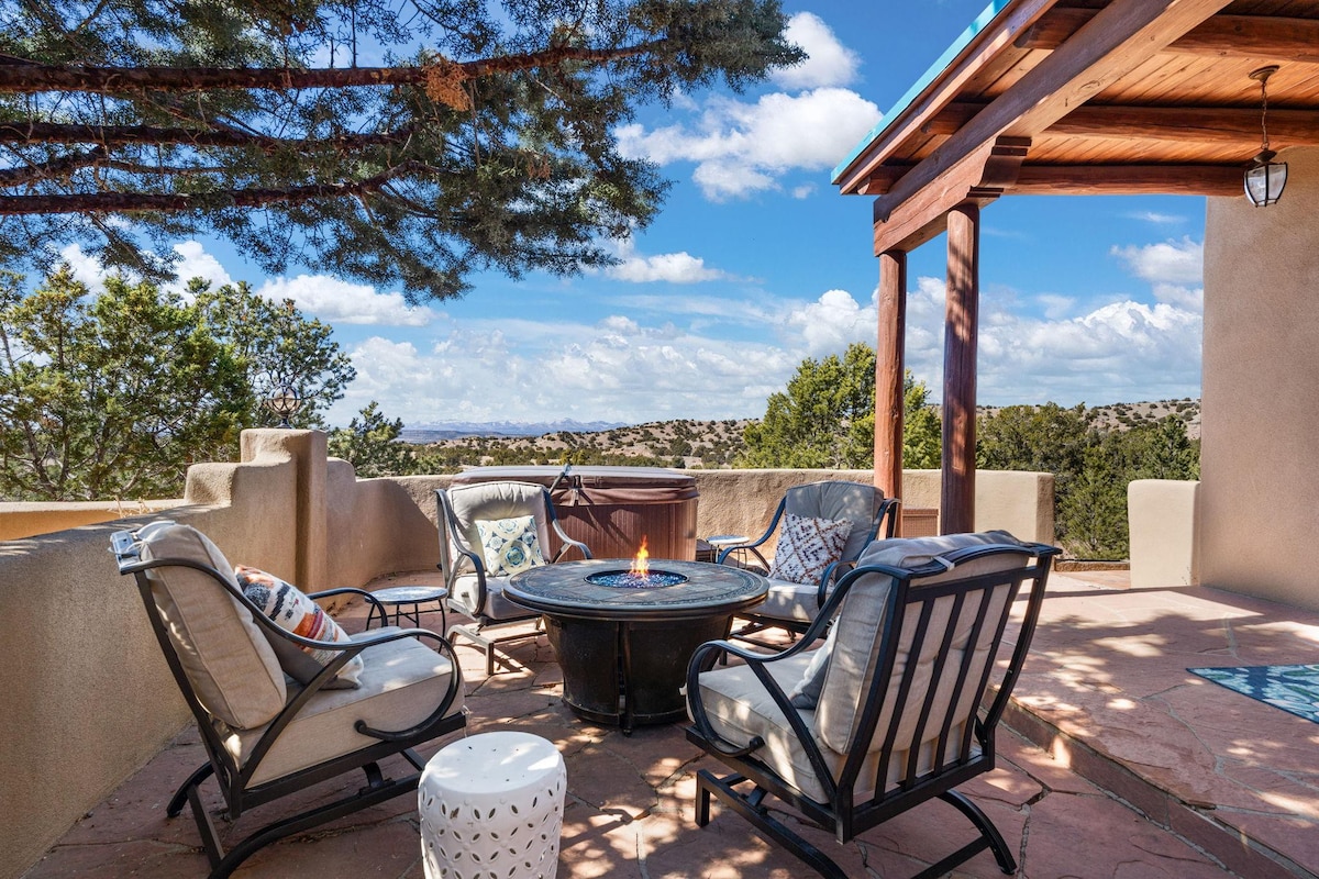 New! 15 Acres of Luxury Desert Living| Great Views