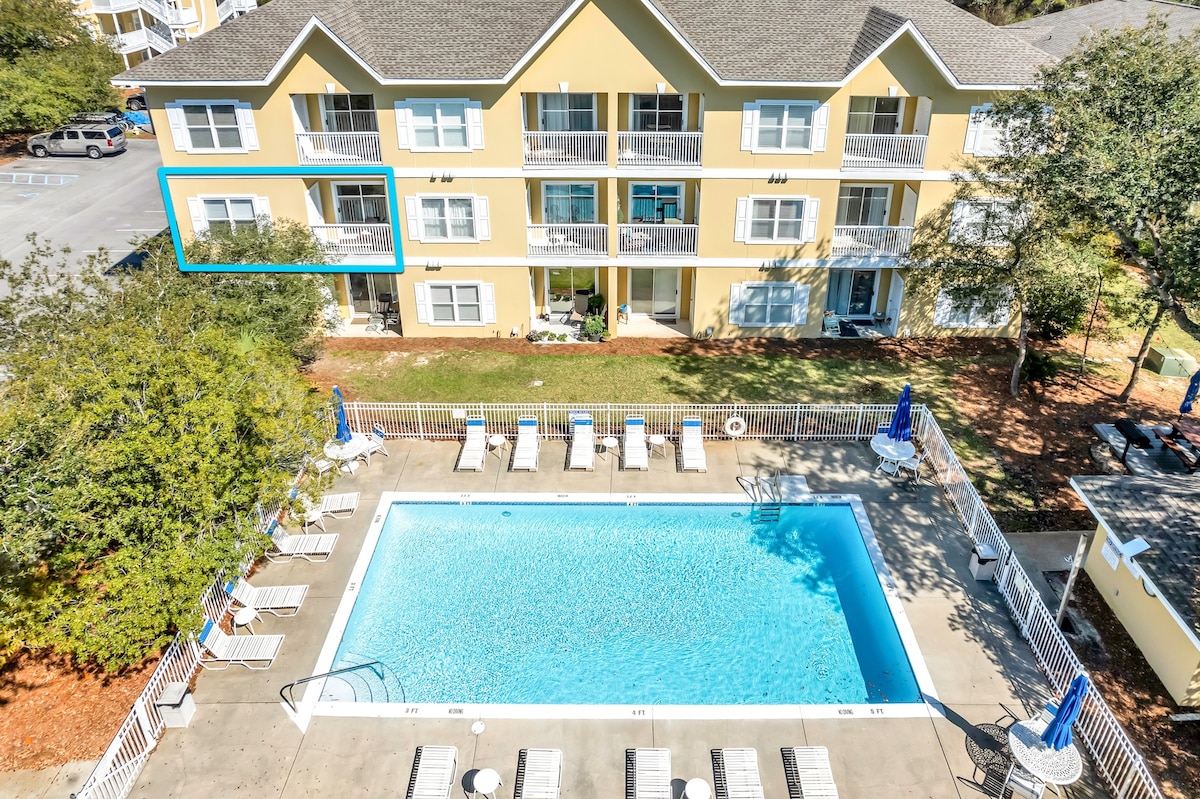 Coastside - 2 BR/2BA, Sleeps 6, Bikes & Pool View