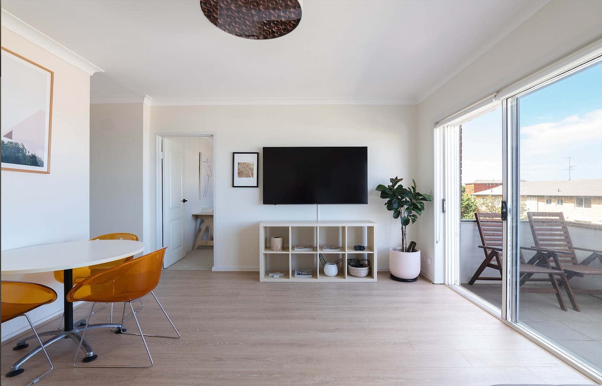 Stunning Maroubra Beachview Apt with Parking