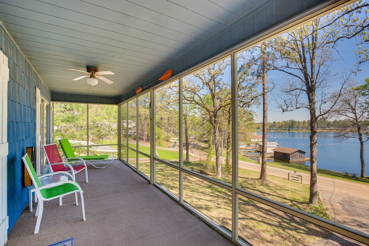 Hawkins Vacation Rental w/ On-Site Lake Access!