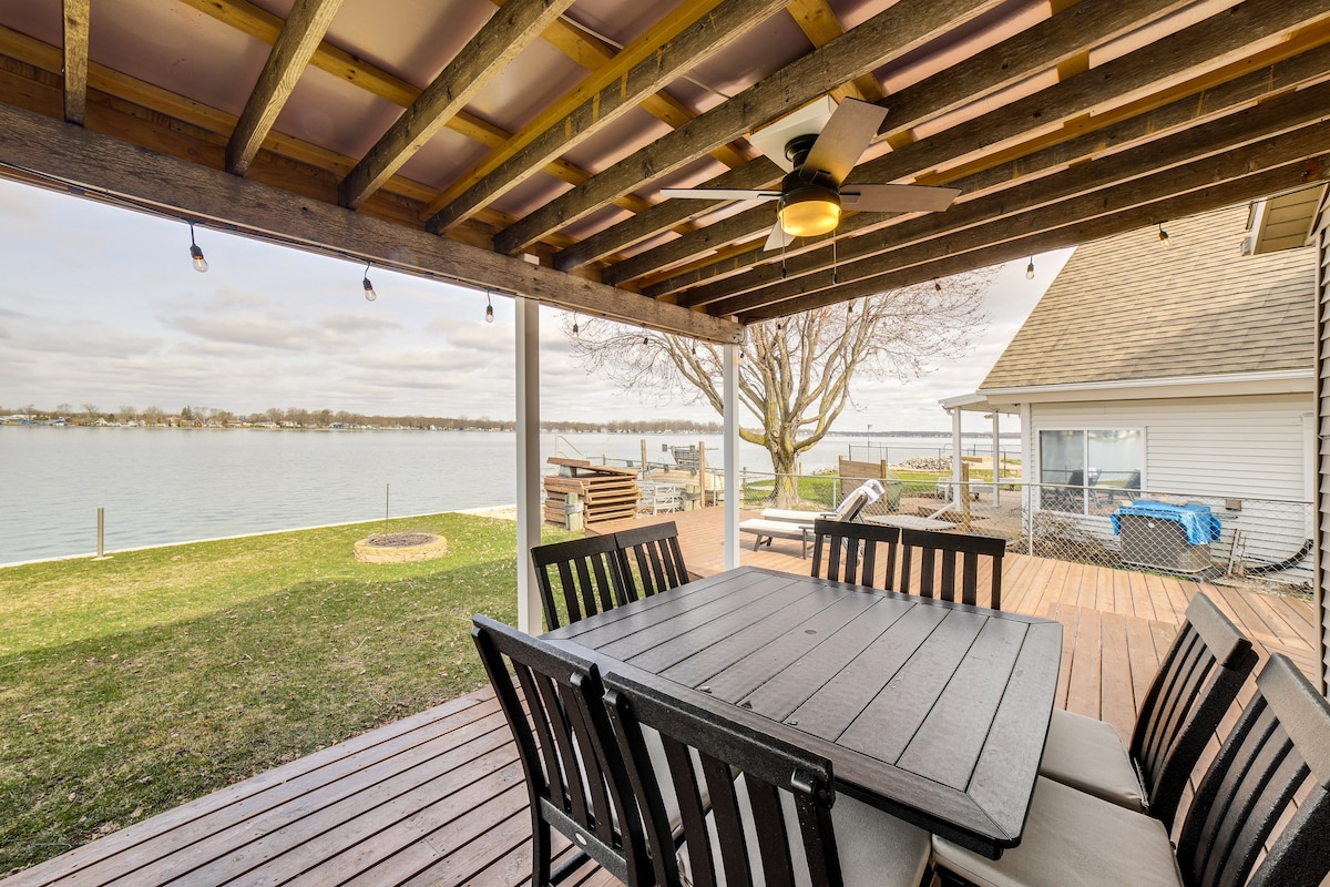 Shelbyville Lakefront Home w/ Furnished Patio!