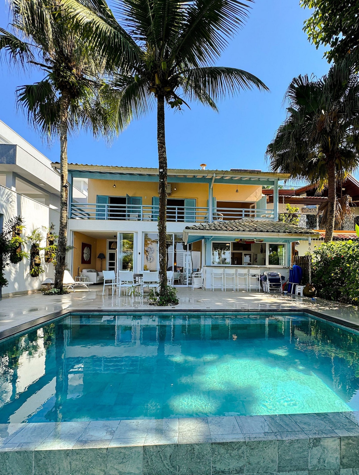 Casa Pé na Areia na Praia da Lagoinha em Ubatuba