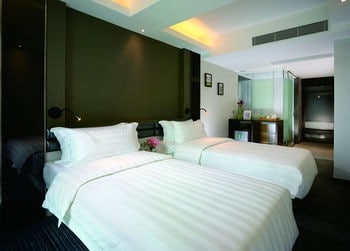 Superior Twin  accommodation  in Tsim Sha Tsui