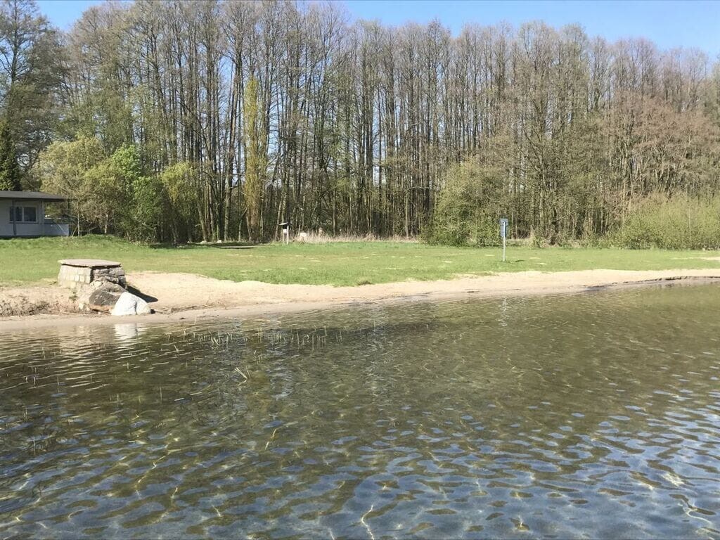 on Grimnitzsee with lake views