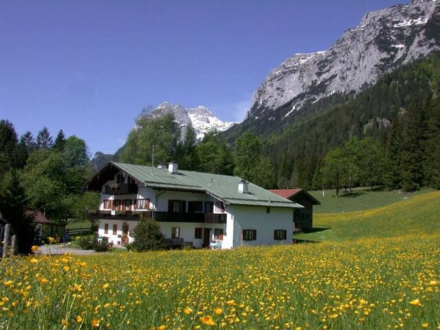 Ramsau bei Berchtesgaden的民宿