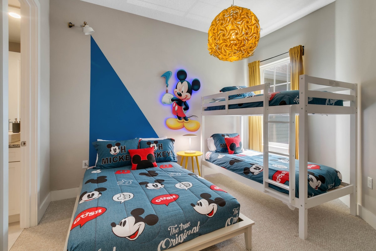 2652 SS - Enchanted 4-Bedroom Disney Haven