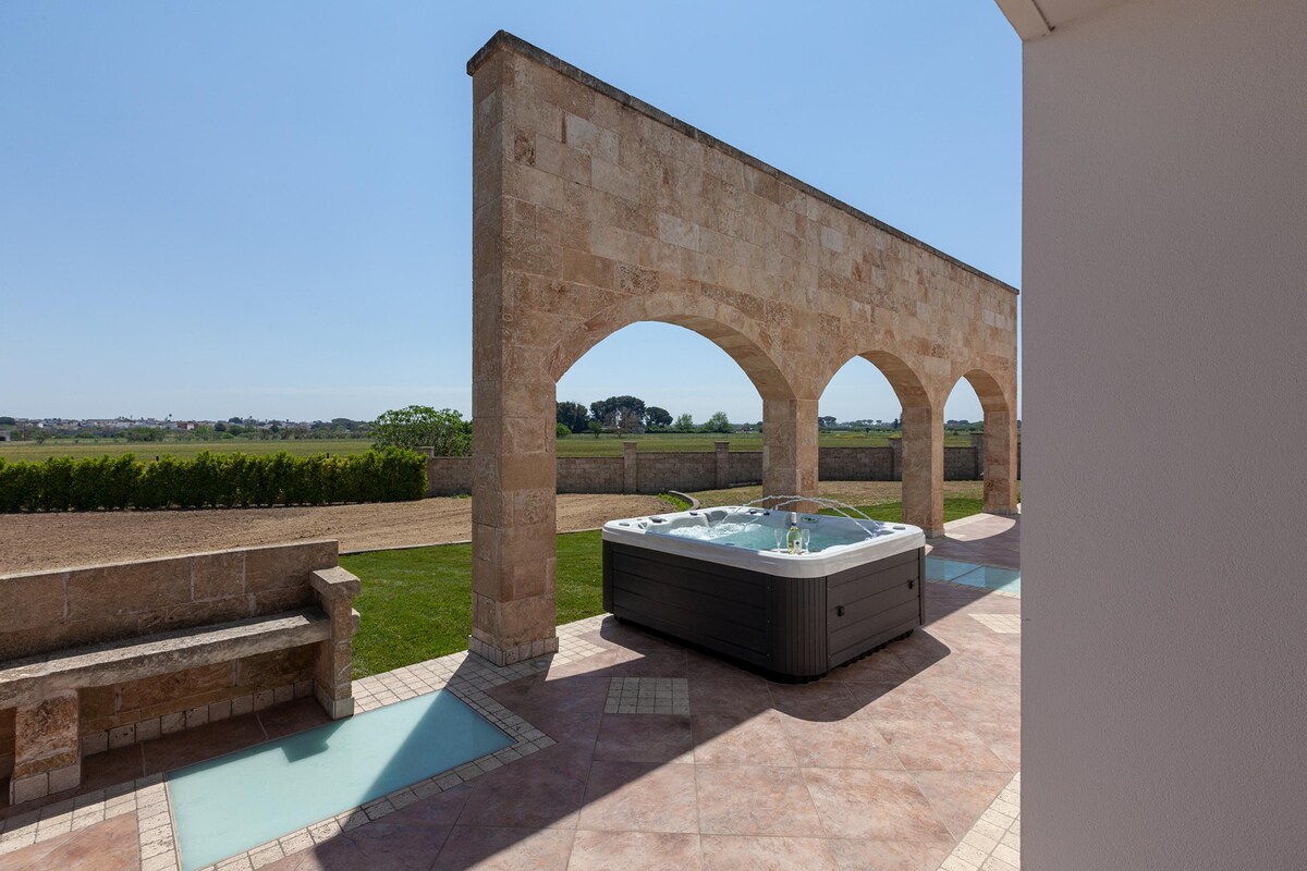 Villa Dei Re With Pool Sauna And Jacuzzi