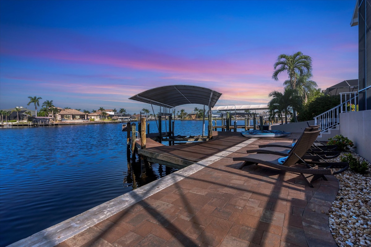 *New Listing* Tranquil Tides ~Pool ~Gulf Access