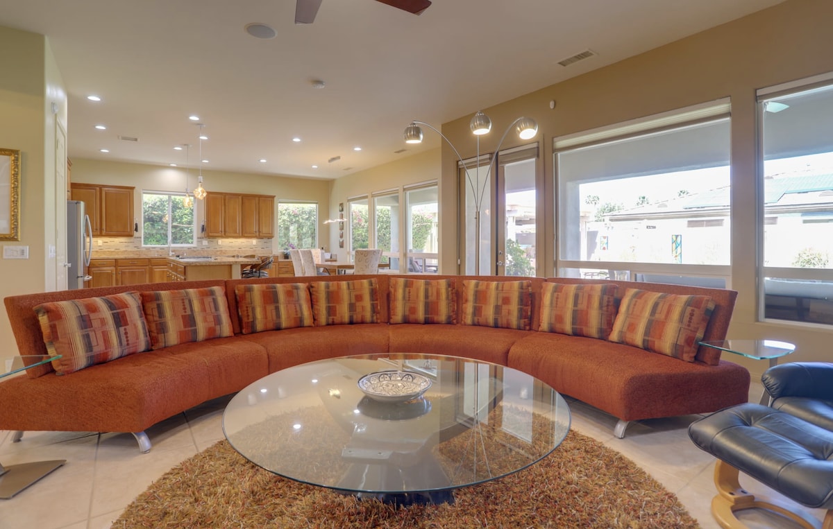 Spacious Cathedral City Home W/ Pool - Near Casino