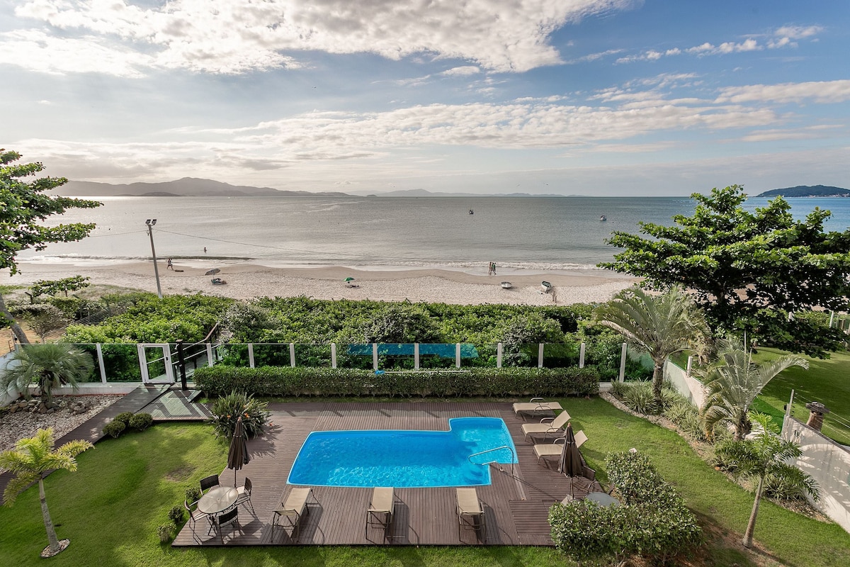 Balcony with BBQ Grill and Sea View #CHA06