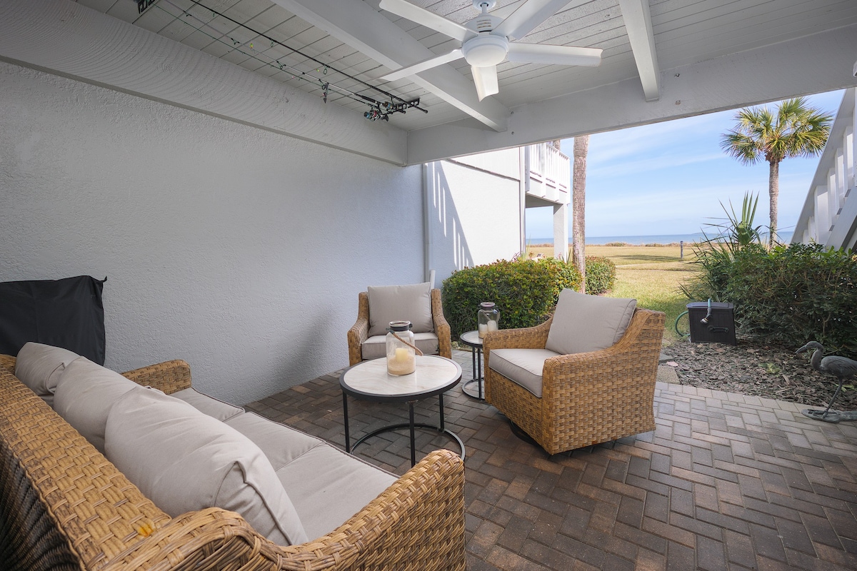 Sunrise Villa | Beautiful Oceanfront Condo