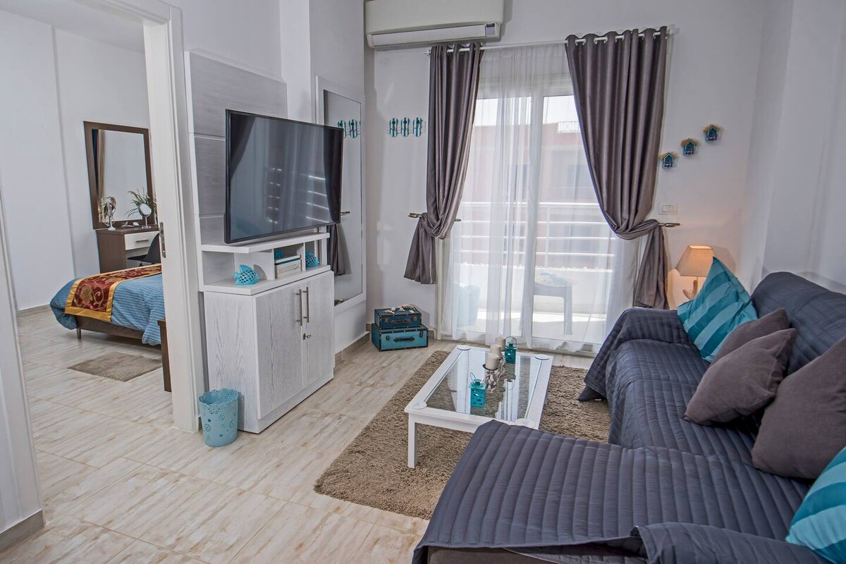 海景欧式1卧室公寓，免费无线网络/Orfi