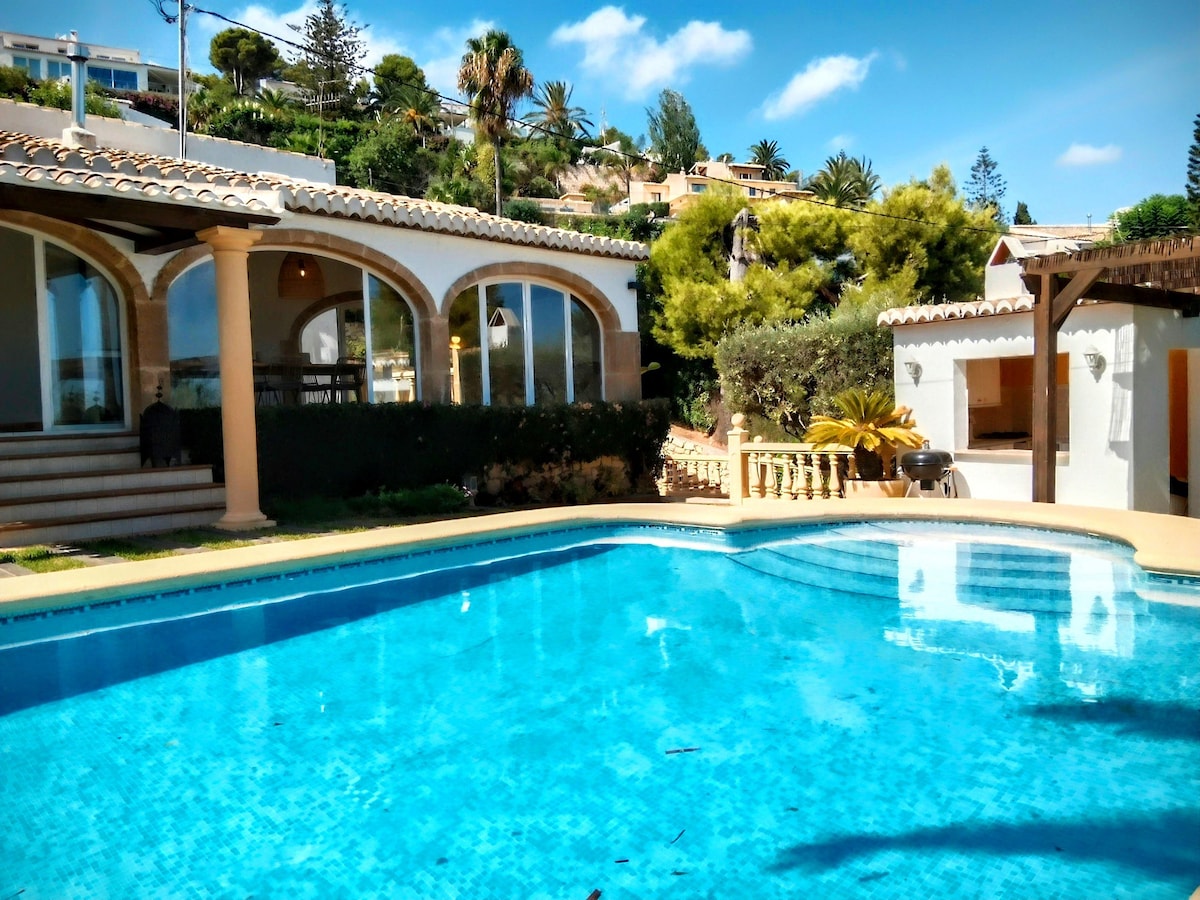 Stunning 4-bed Villa Javea, private pool, seaview