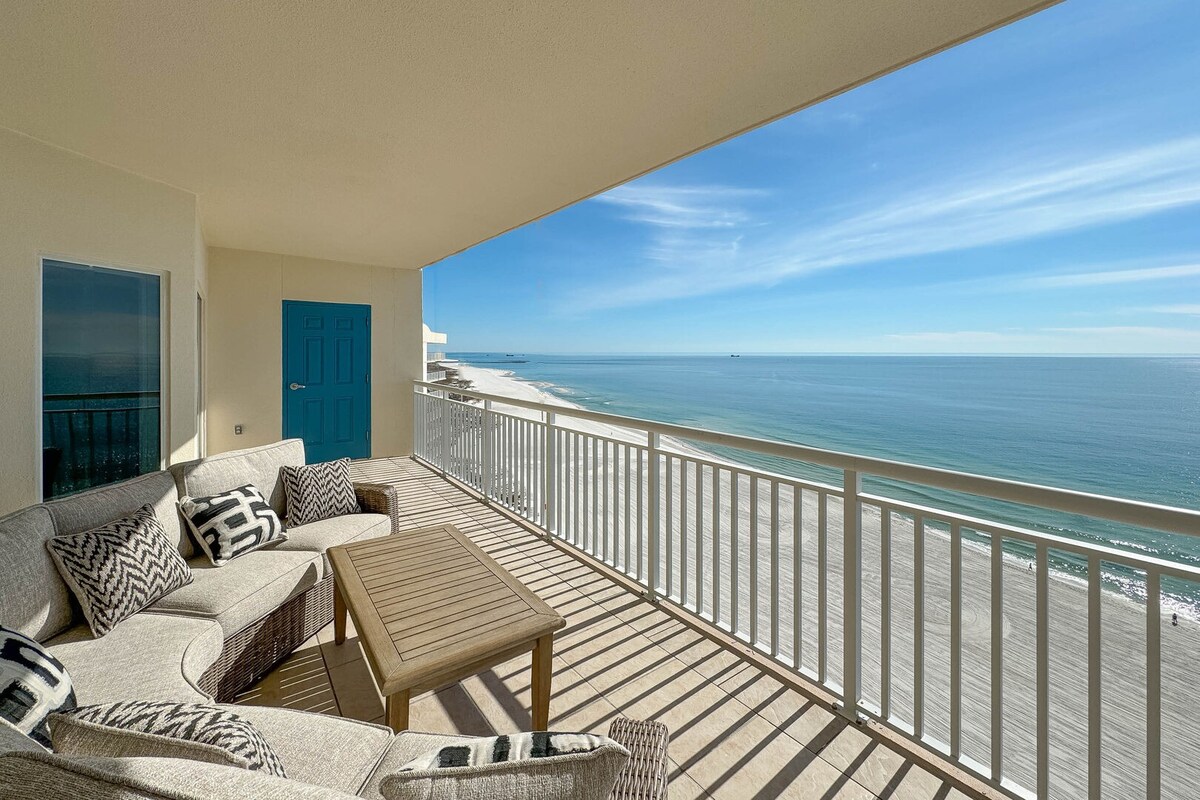 Gulf Front Penthouse | AQ1509 | Beach Getaways