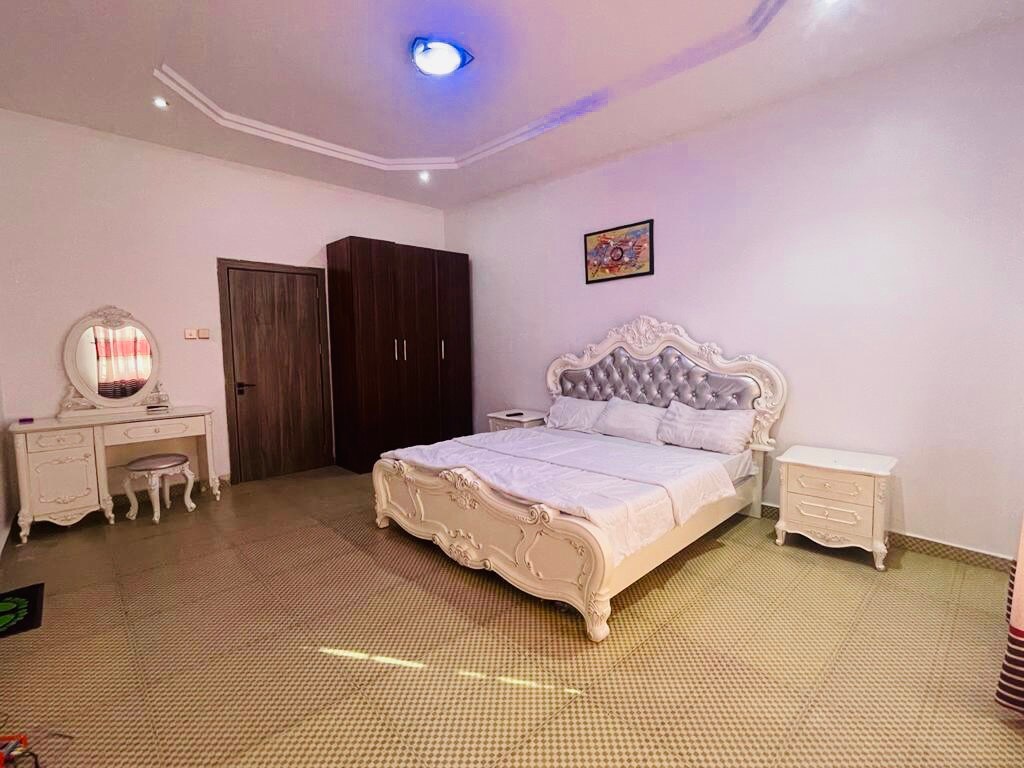 Charming 3-Bed House in Lekki