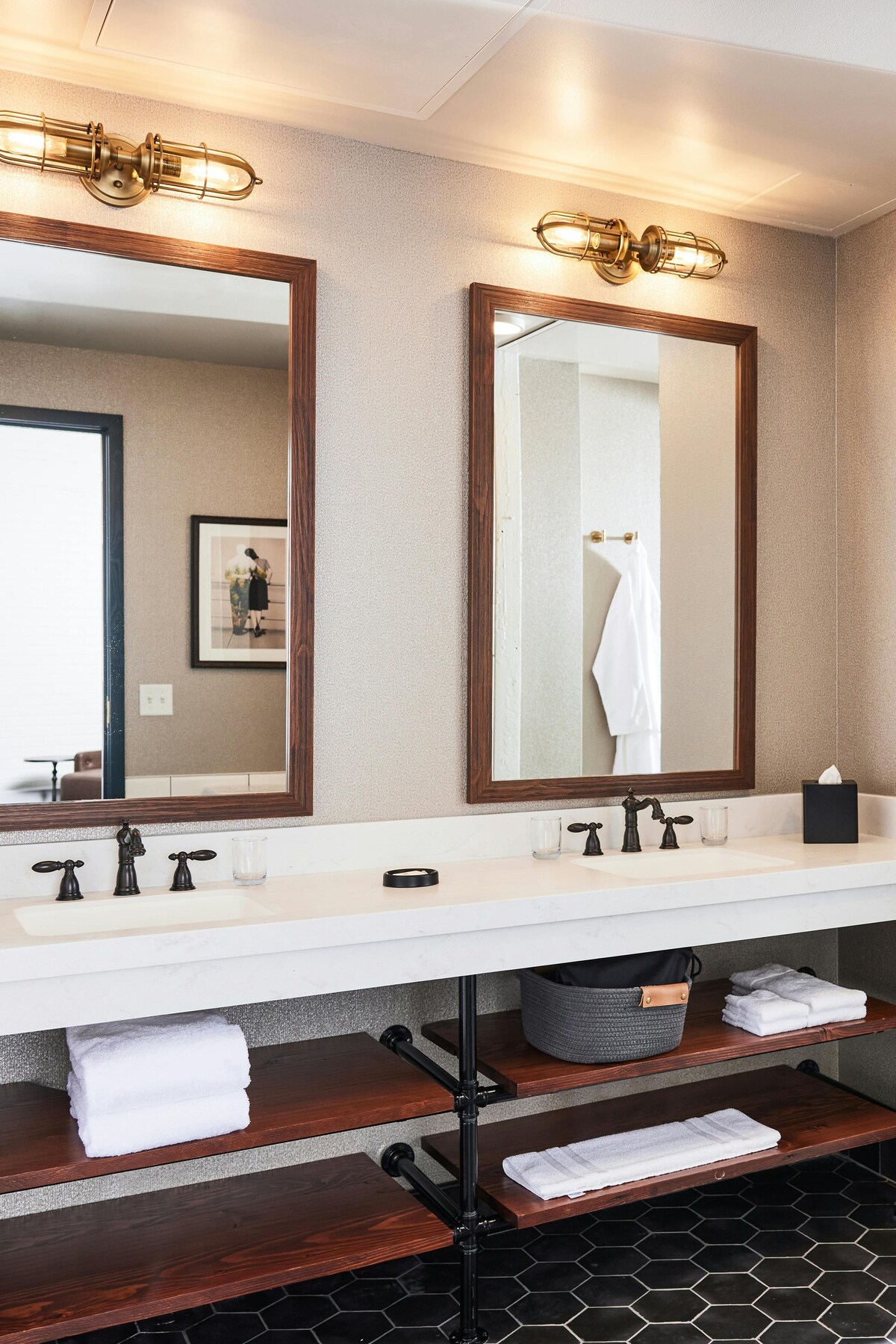 ADA-appointed suite with luxe bath amenities