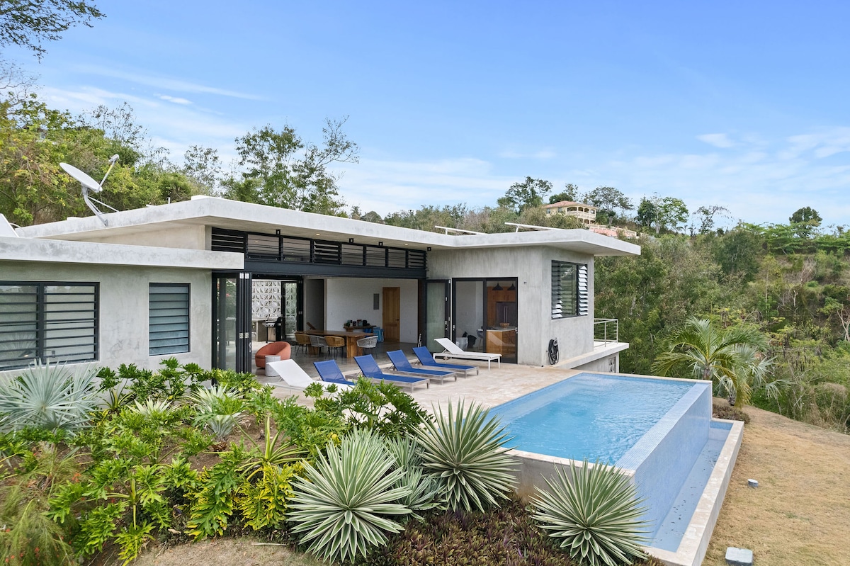 Casa Rosa | Private Pool in Rincón, PR!