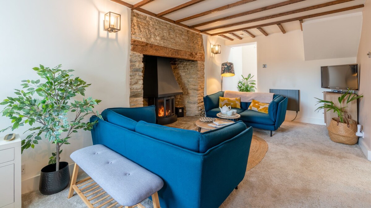 Gable Cottage, Meysey Hampton near Cirencester