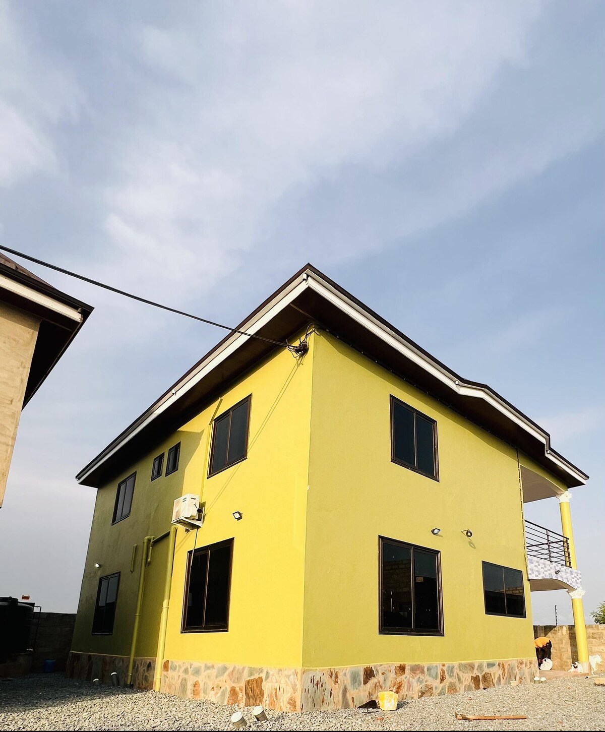 Lovely 5-Bed House Getaway Duplex in Accra