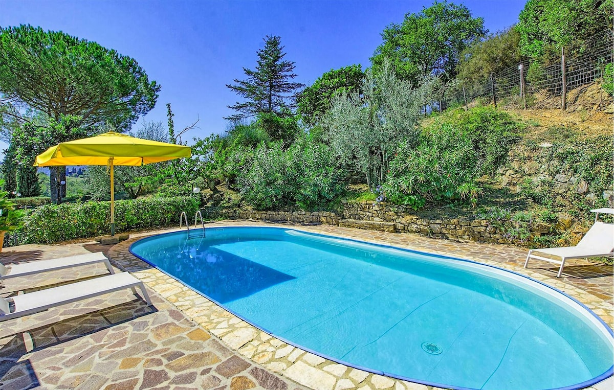 Pet friendly home in Greve in Chianti