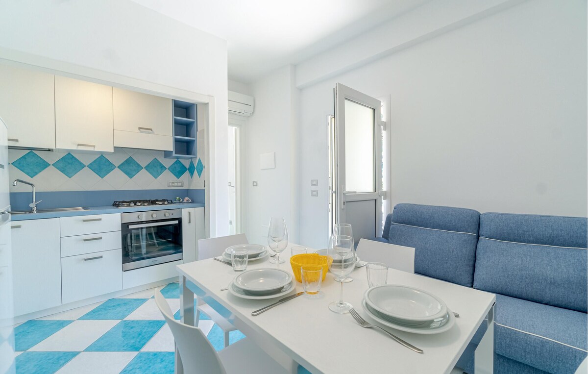 Lovely apartment in Deiva Marina with kitchen