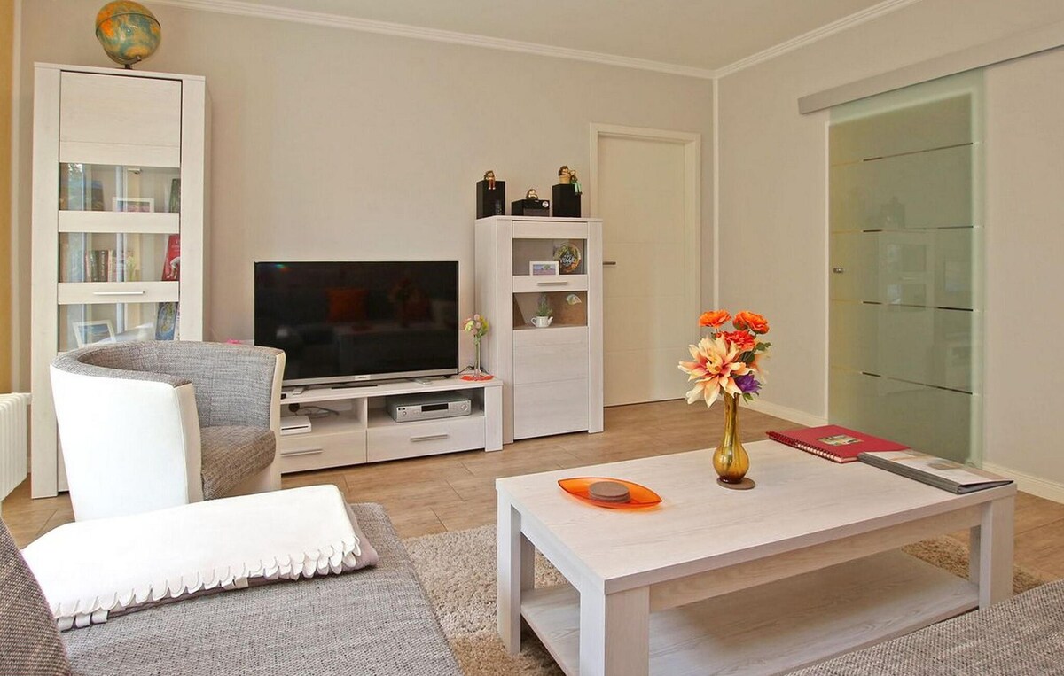 2 bedroom stunning apartment in Burg Stargard