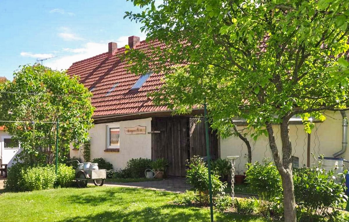 Beautiful home in Grünow with WiFi