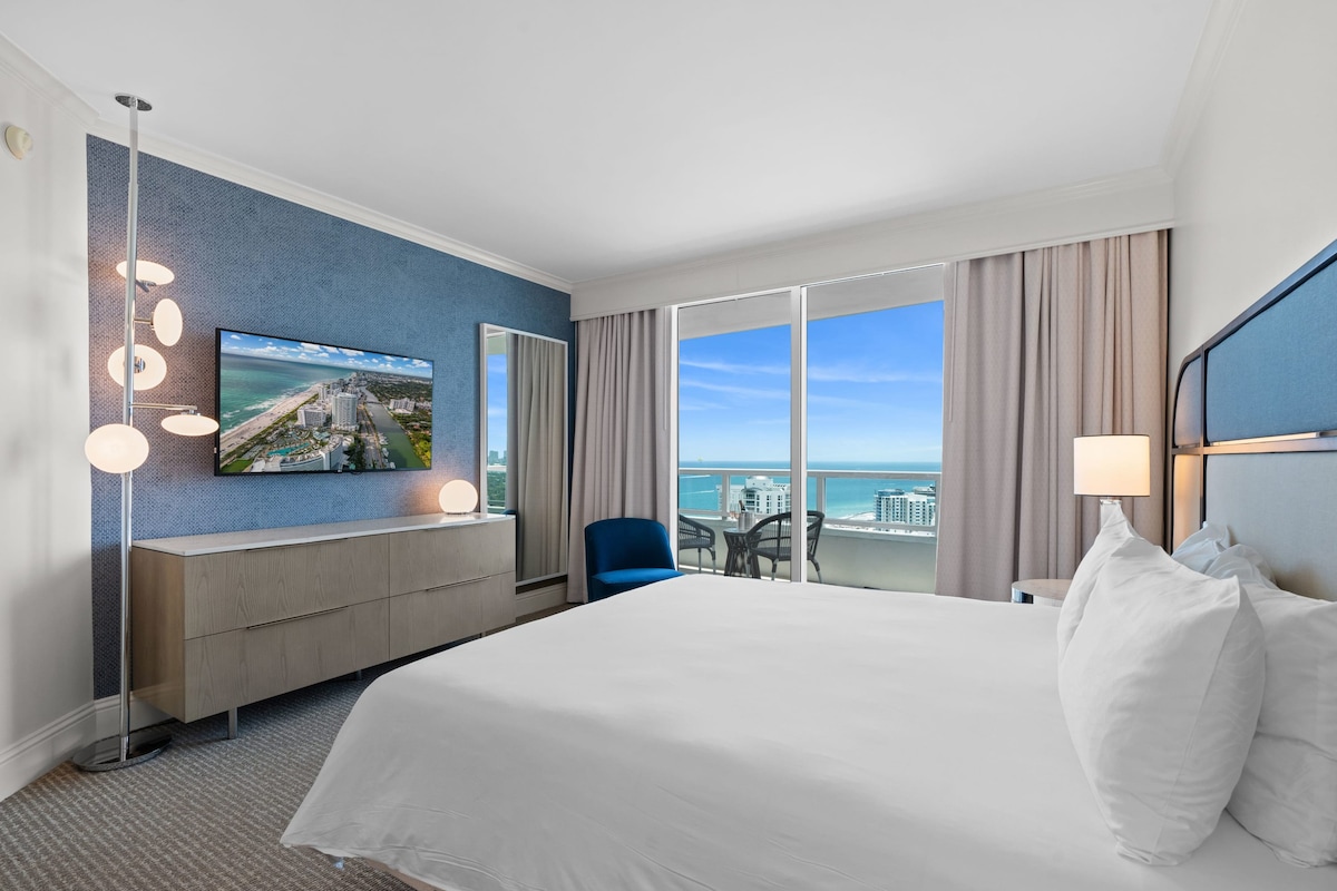 FontaineBleau|1BR High Floor|Stunning Resort Views