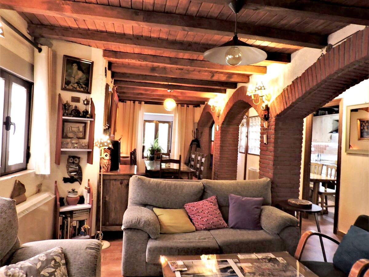 Spacious house for 8 ppl. at La Hoya, Salamanca