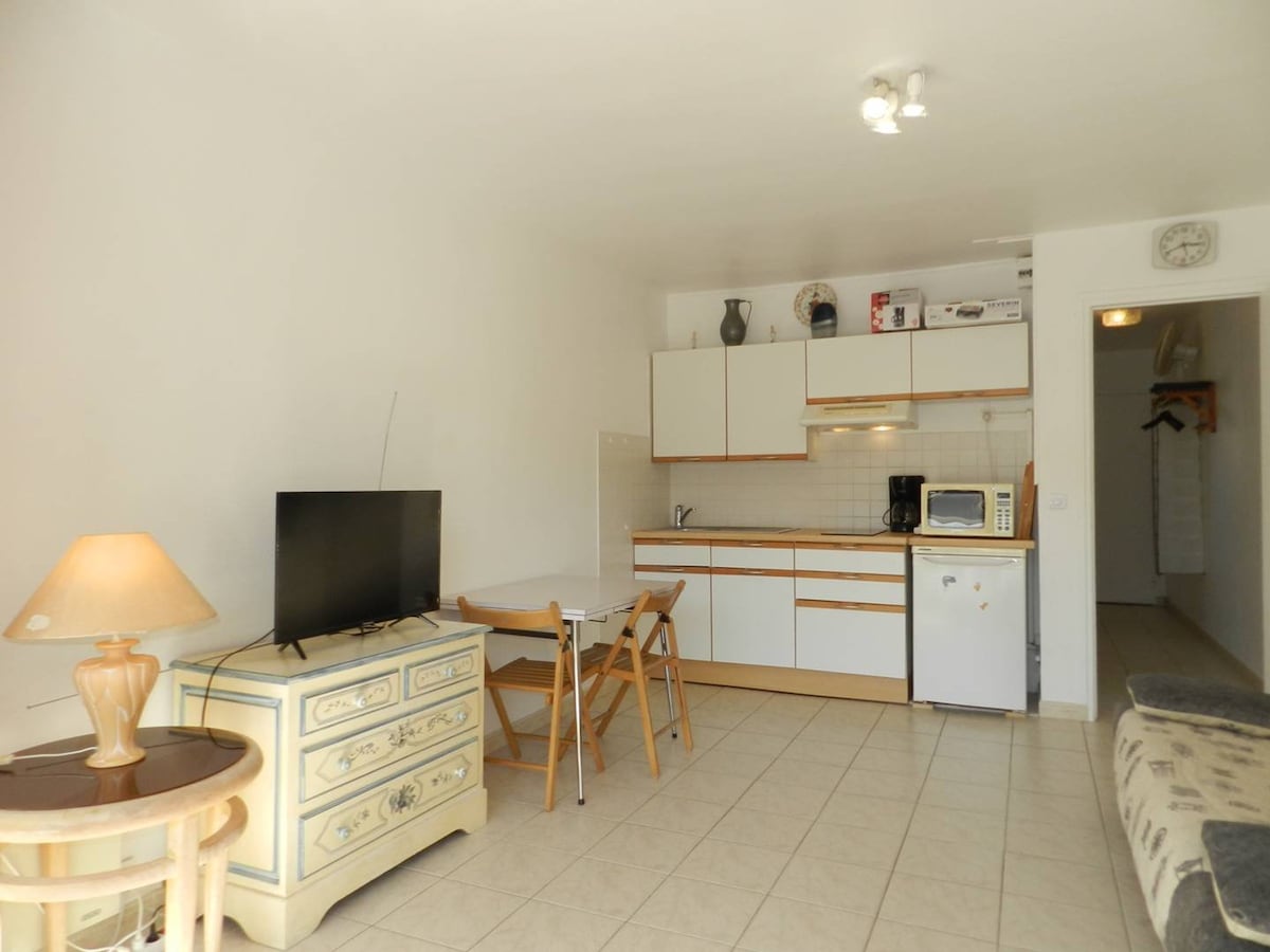 Apartment Bormes-les-Mimosas, 1 bedroom, 4 pers.