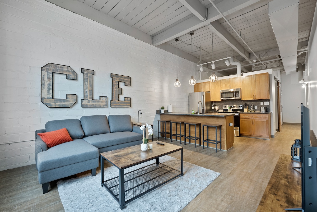 Studio Loft in Downtown Cleveland!