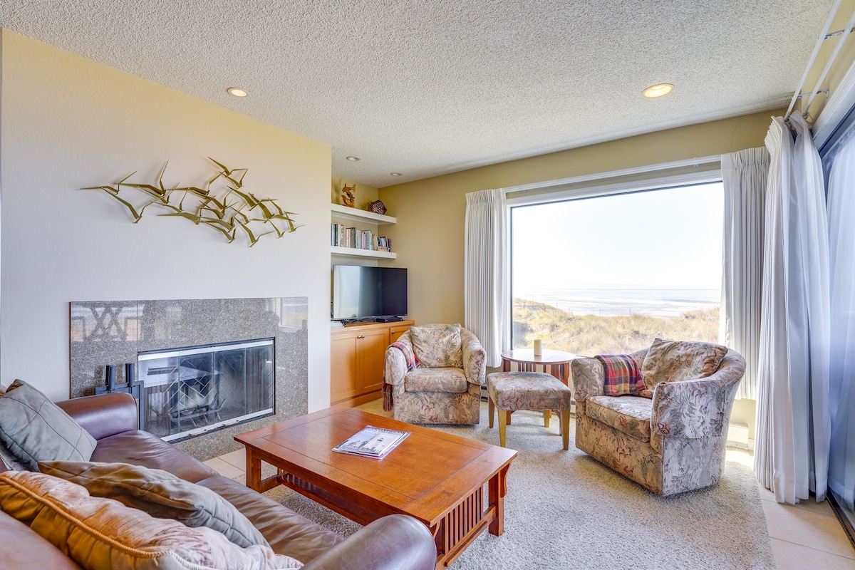 Watsonville Condo w/ Ocean Views & Beach Access