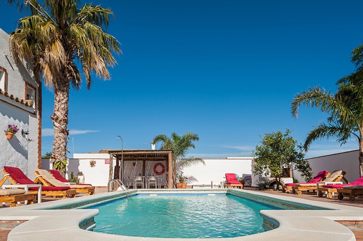 Villa Mayo con piscina privada