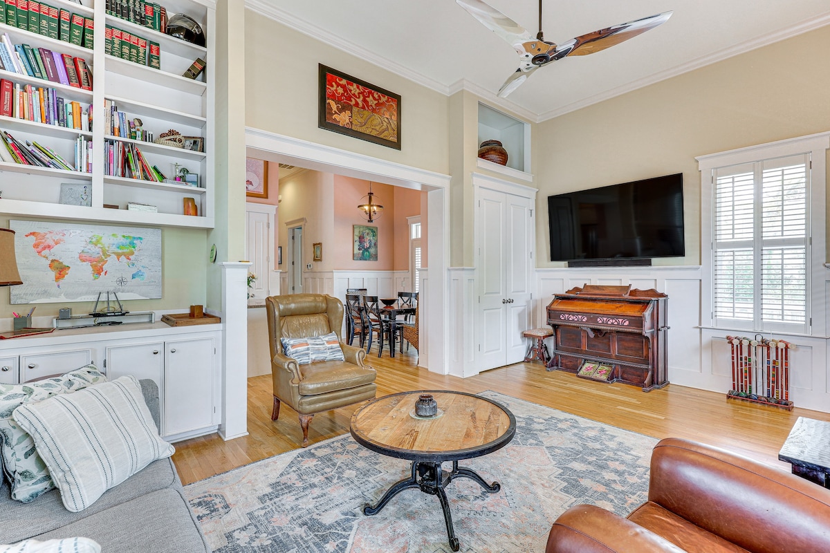 Charming Wilmington Cottage - Walk to Downtown!