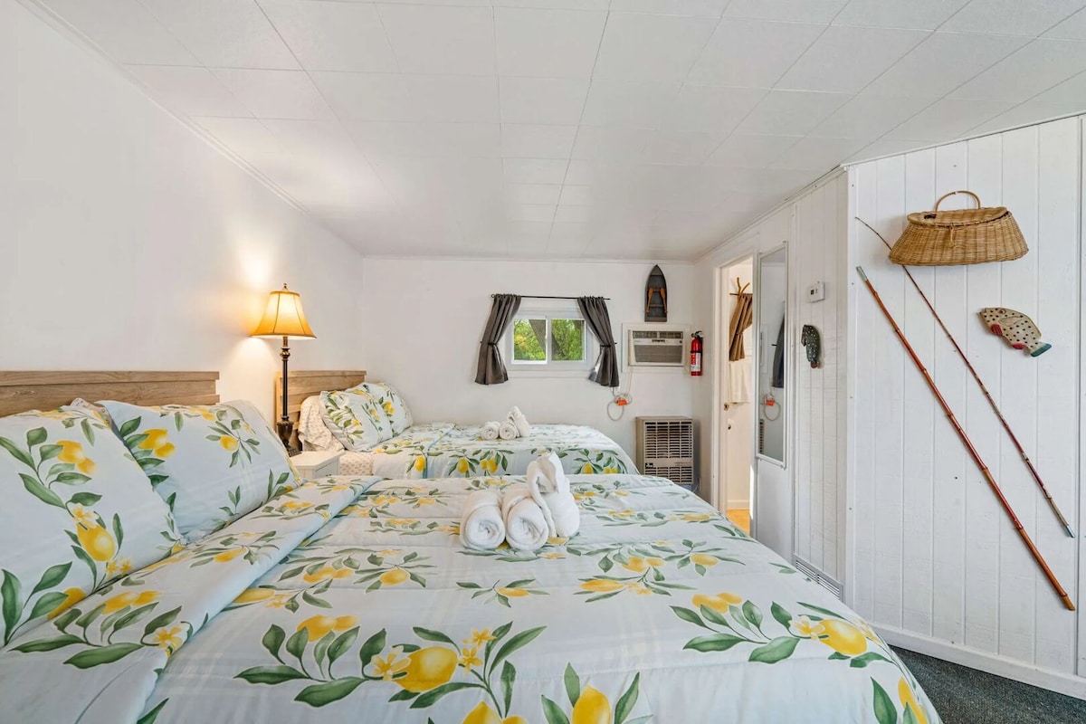 South Arm Retreats Motel: Lake View Double Room #7