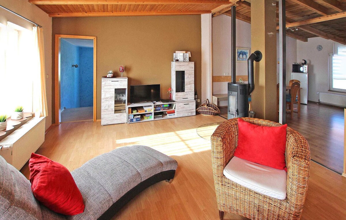 Stunning apartment in Silz with WiFi