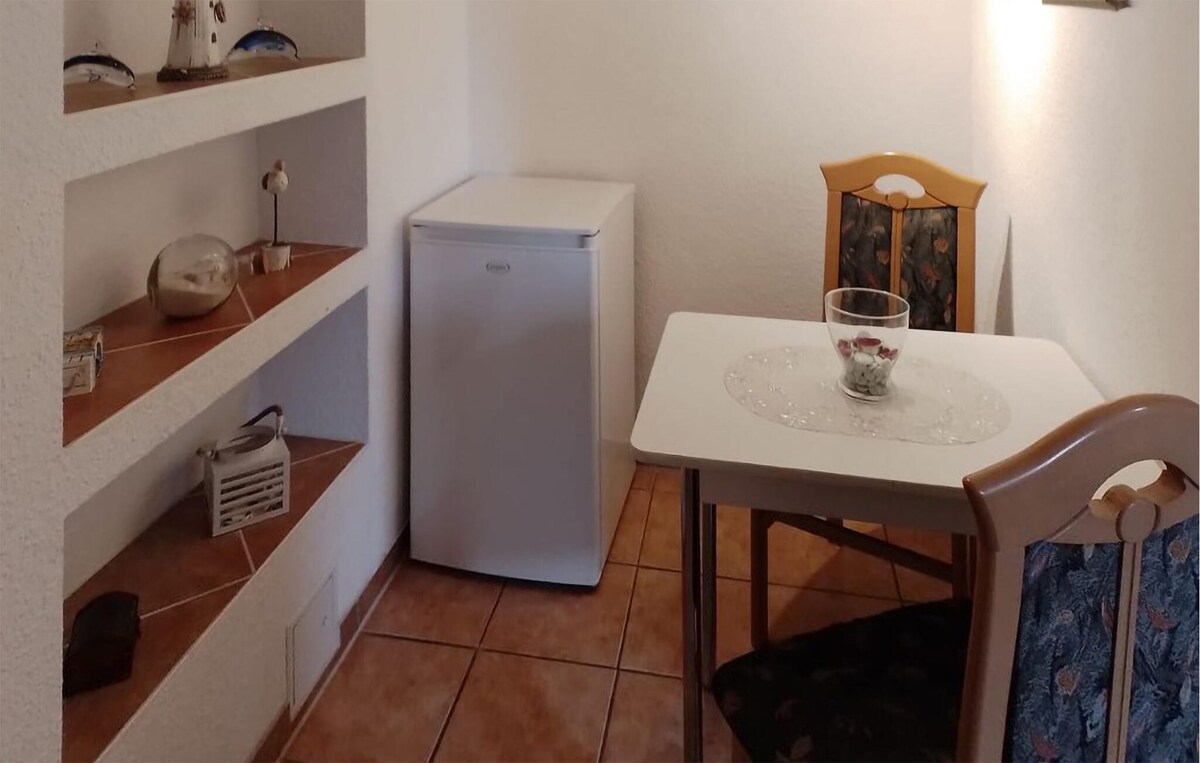 Nice apartment in Ahlbeck (Seebad) with kitchen