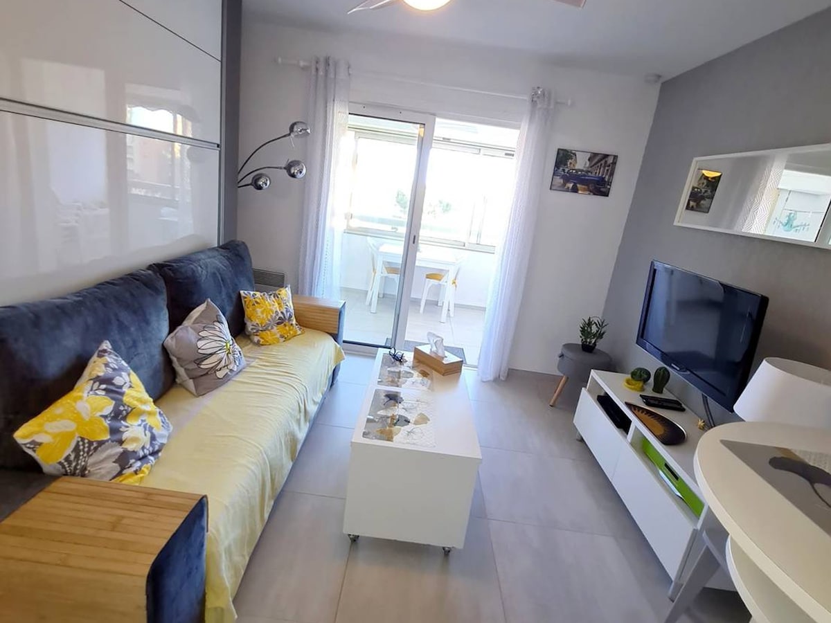 Apartment Six-Fours-les-Plages, 1 bedroom, 4 pers.