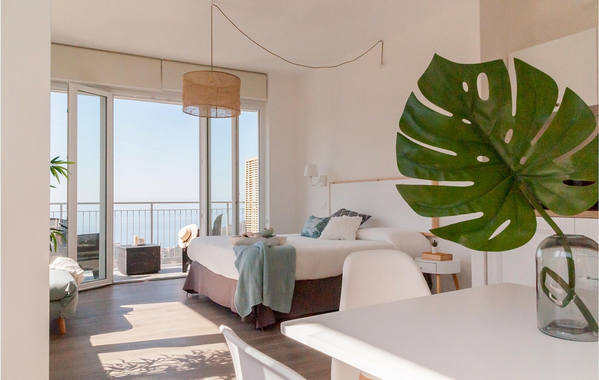 Stunning apartment in Moneglia with WiFi